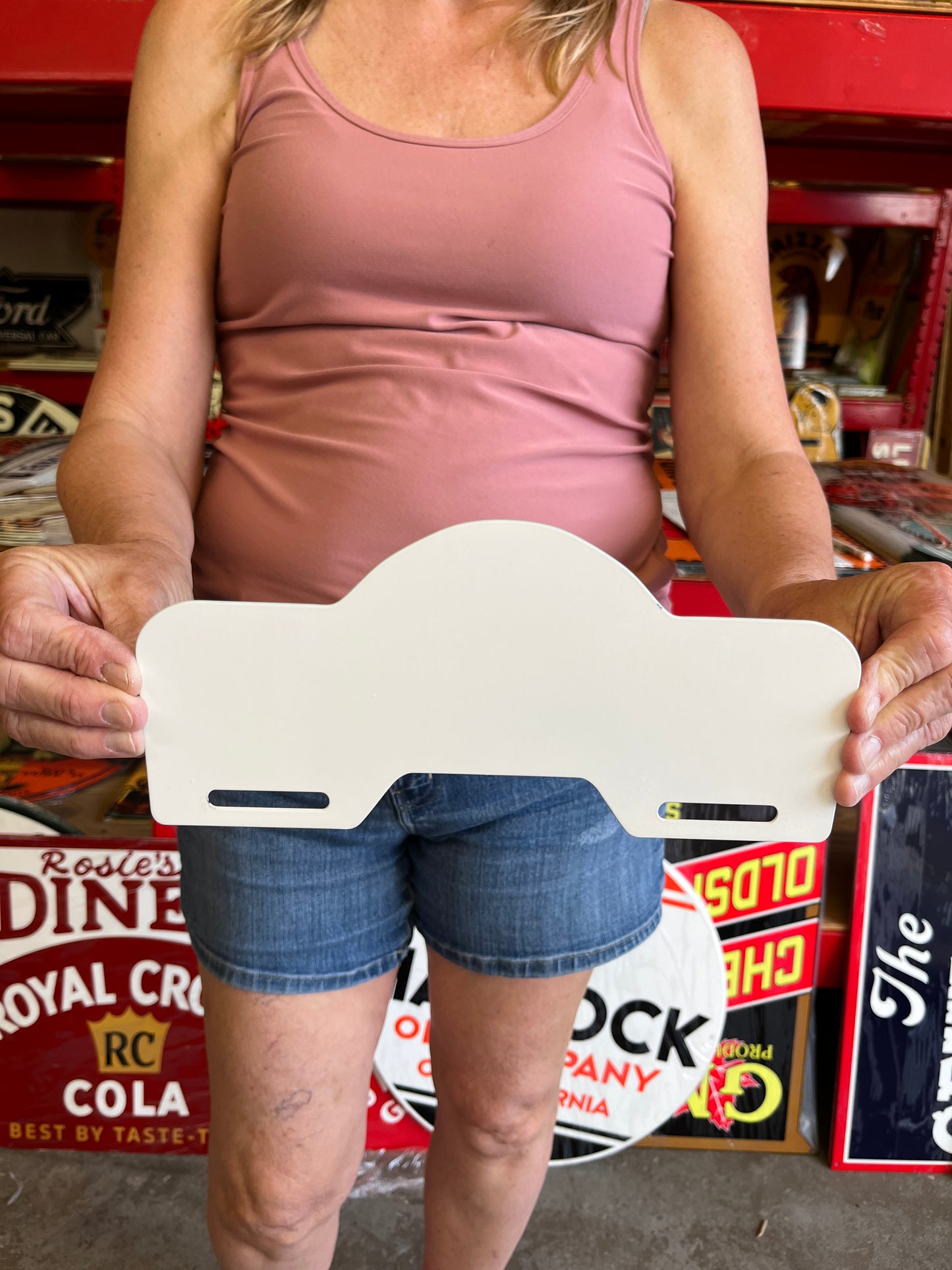 Bobs Body Shop Topper