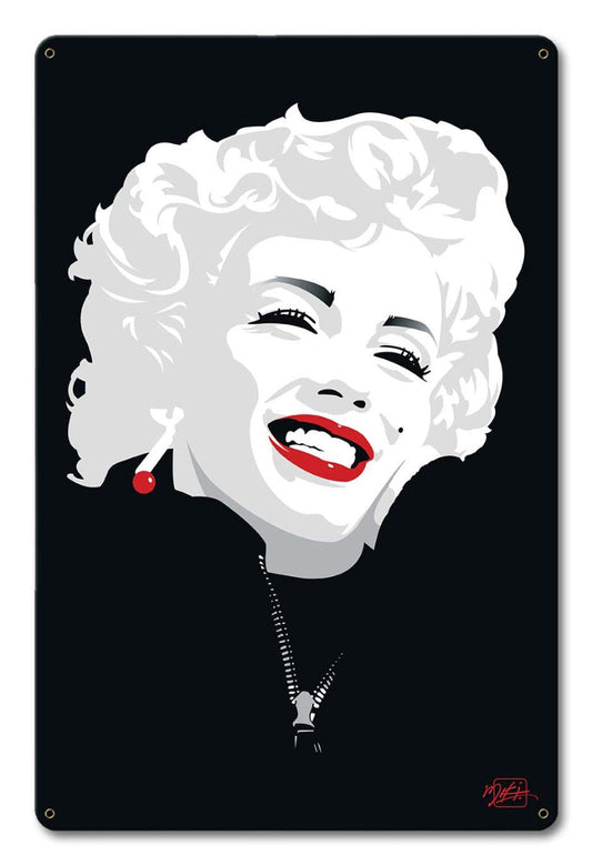 Miki Marilyn 12 x 18