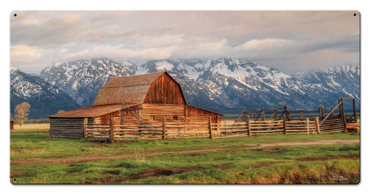 Rustic Barn 36 x 18