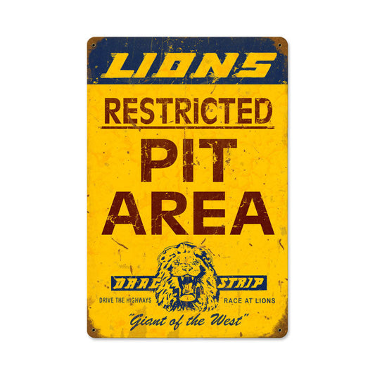 Lions Pit Area 12 X 18