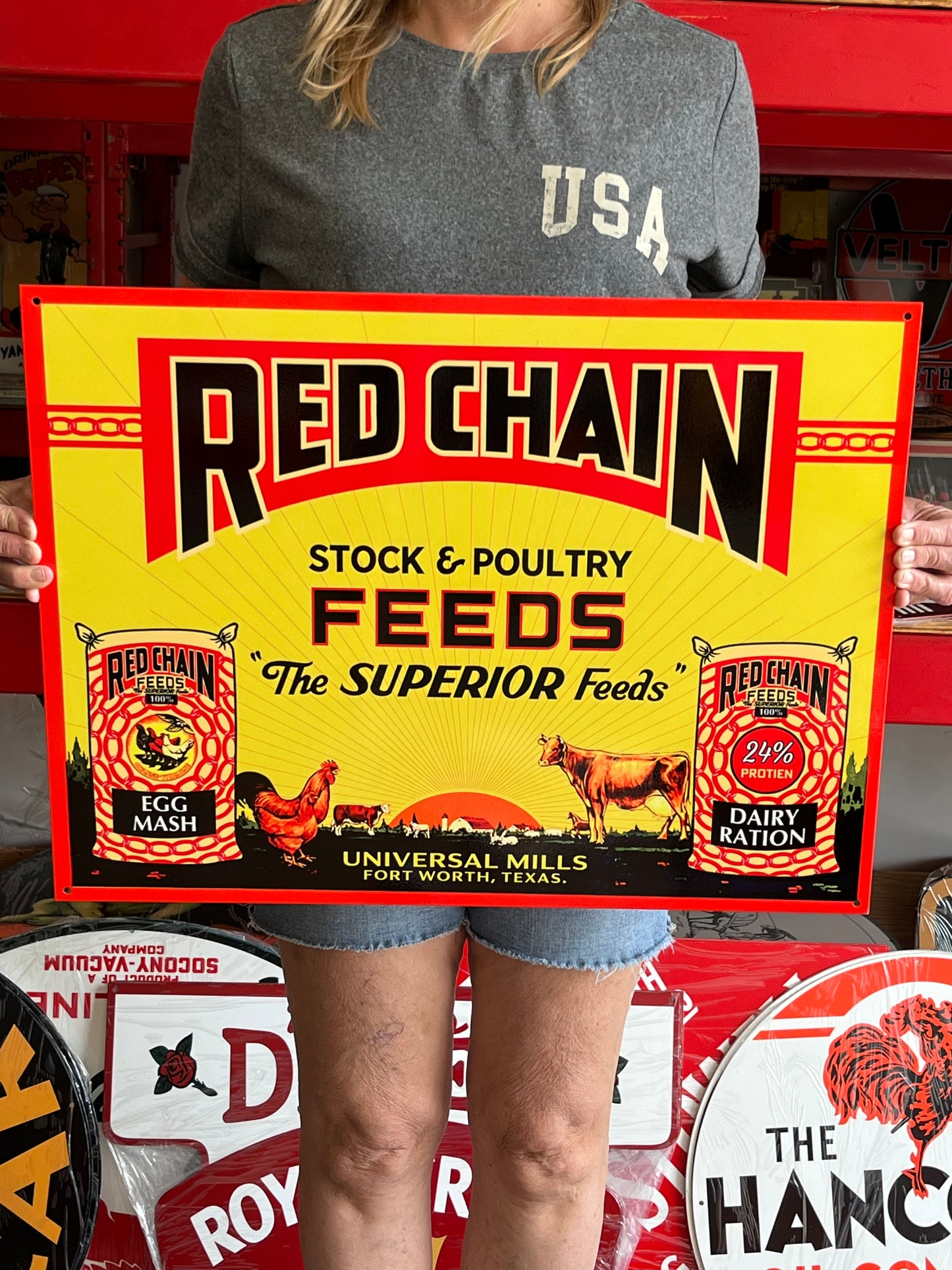 Red Chain Feeds