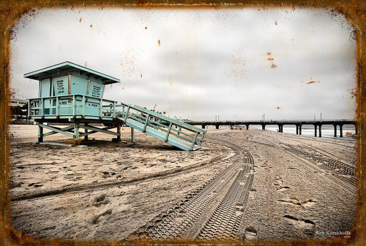 Manhattan Beach 36 X 24